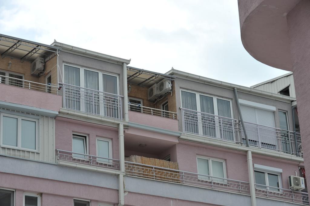 Apartments 4 Seasons Охрид Екстер'єр фото